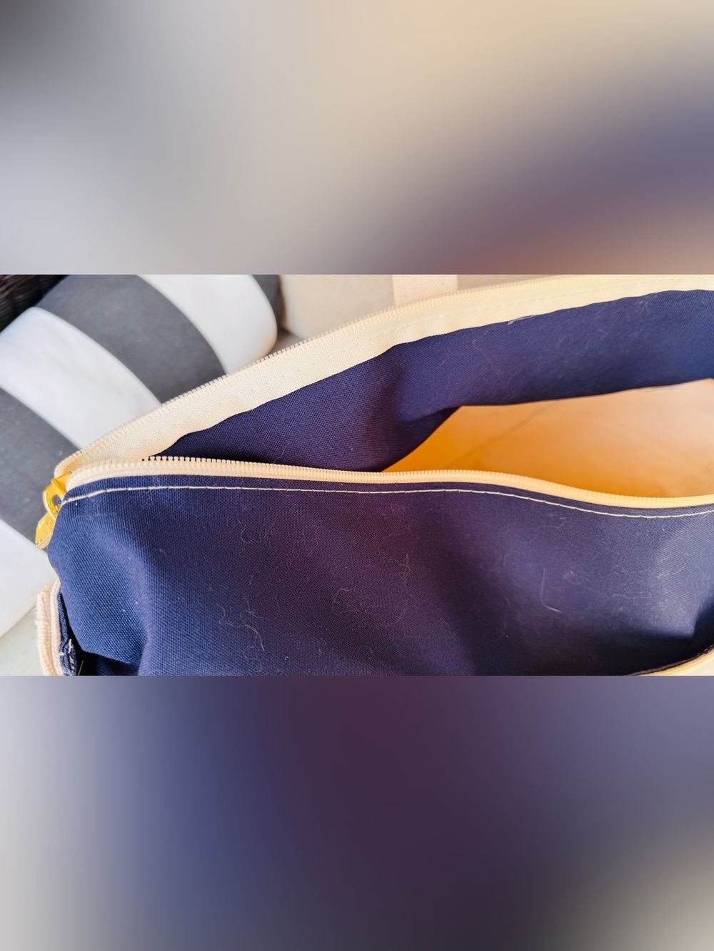 L.L. Bean Boat and Tote Zip Top with Navy Trim, Large - Picture 11 of 16